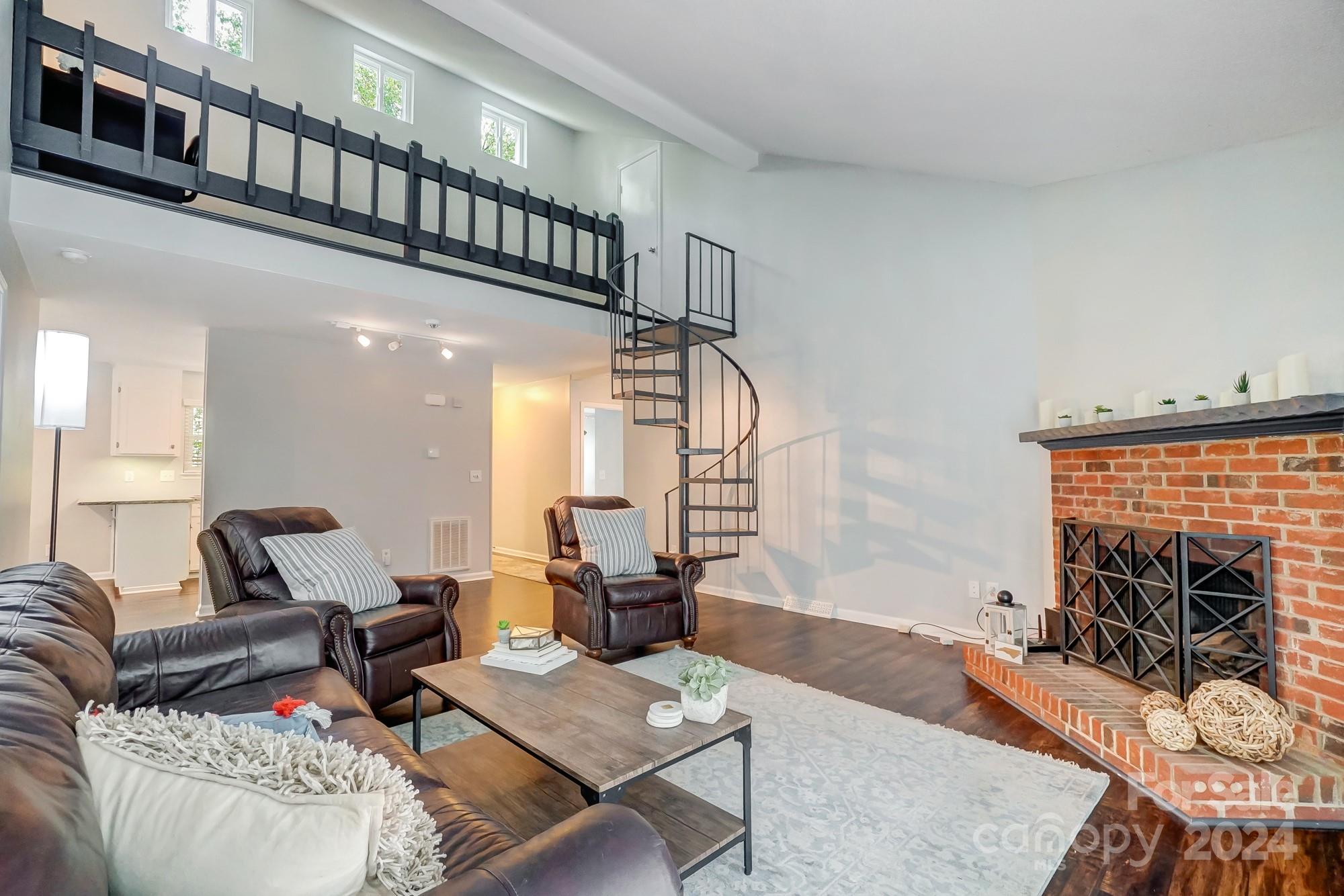 Property image 3 of 9526 Wood Beam Court in Timber Creek, Mint Hill, NC 28227
