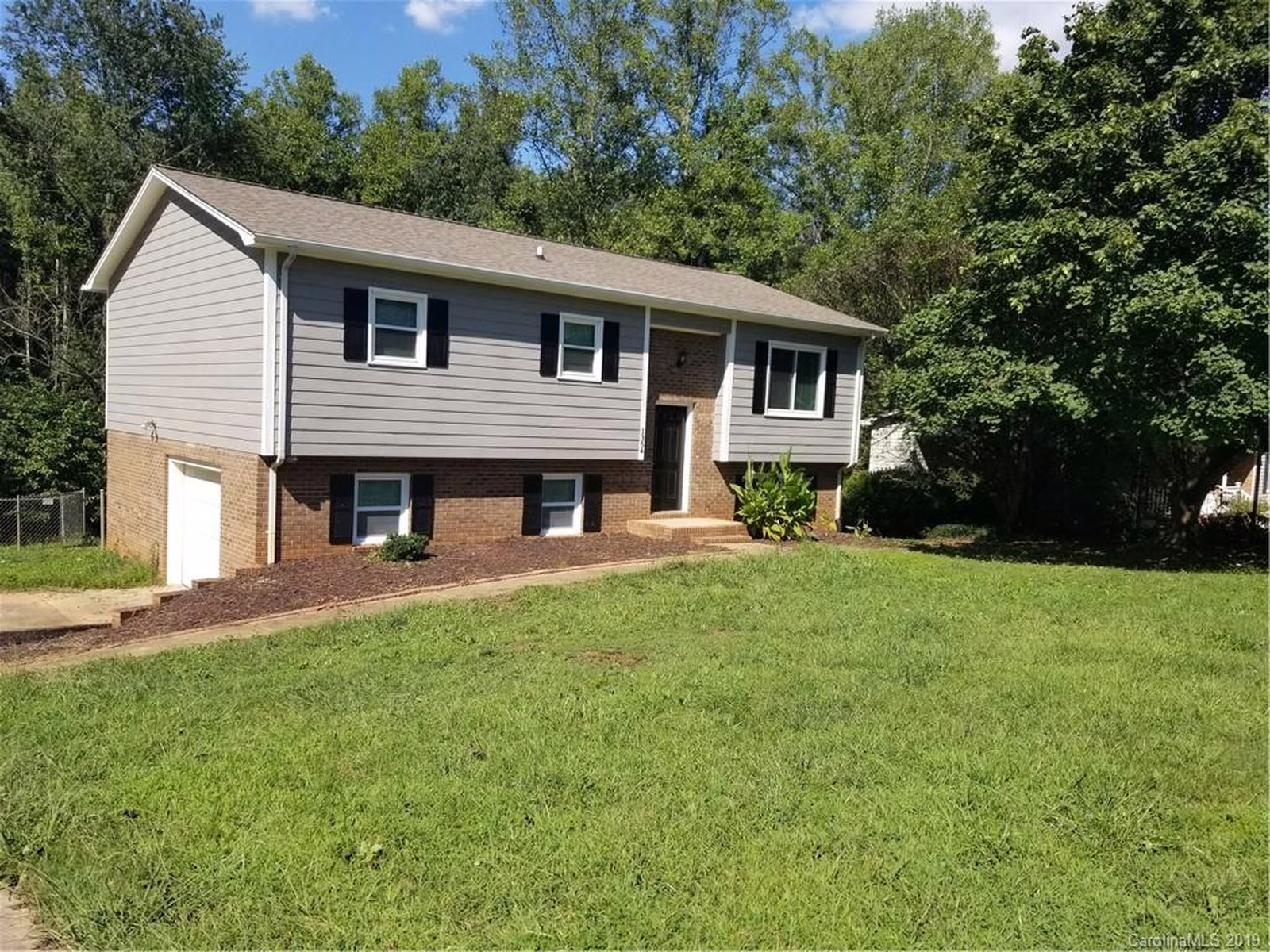 Property image 1 at 1354 Prince Street, Hickory, NC 28602
