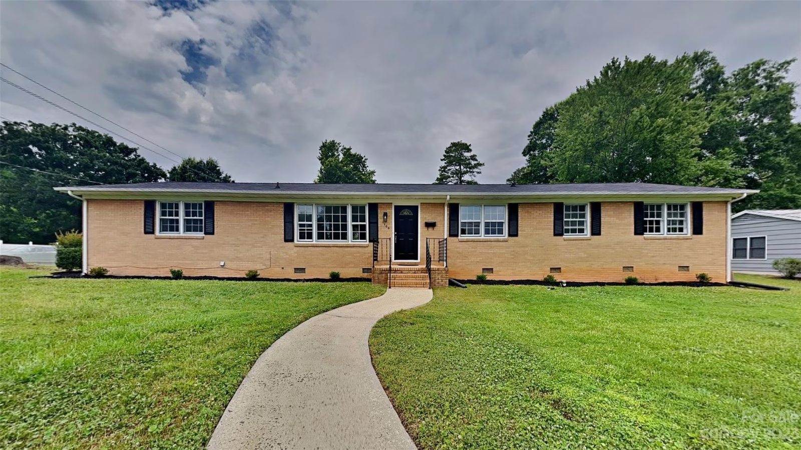 Property image 1 at 1100 Nottingham Drive, Gastonia, NC 28054