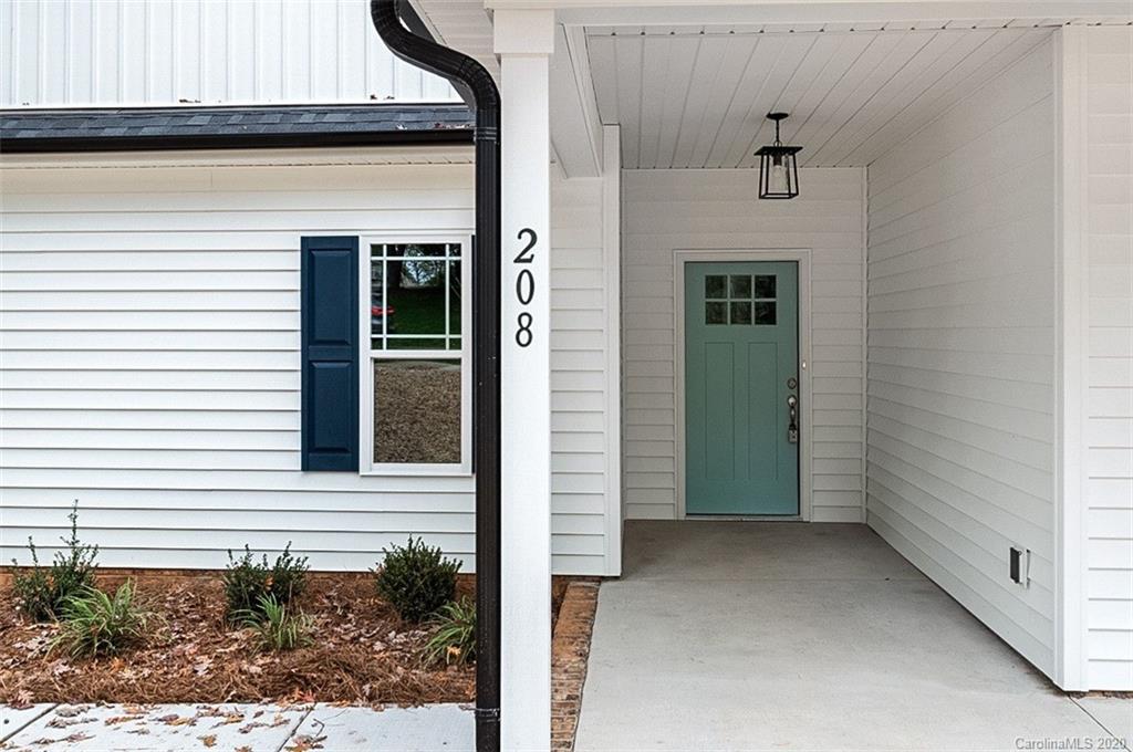 Property image 2 of 208 Dakota Street in Brookdale, Kannapolis, NC 28083