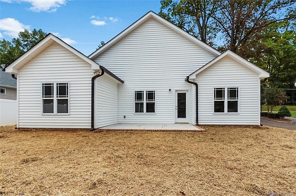 Property image 5 of 208 Dakota Street in Brookdale, Kannapolis, NC 28083
