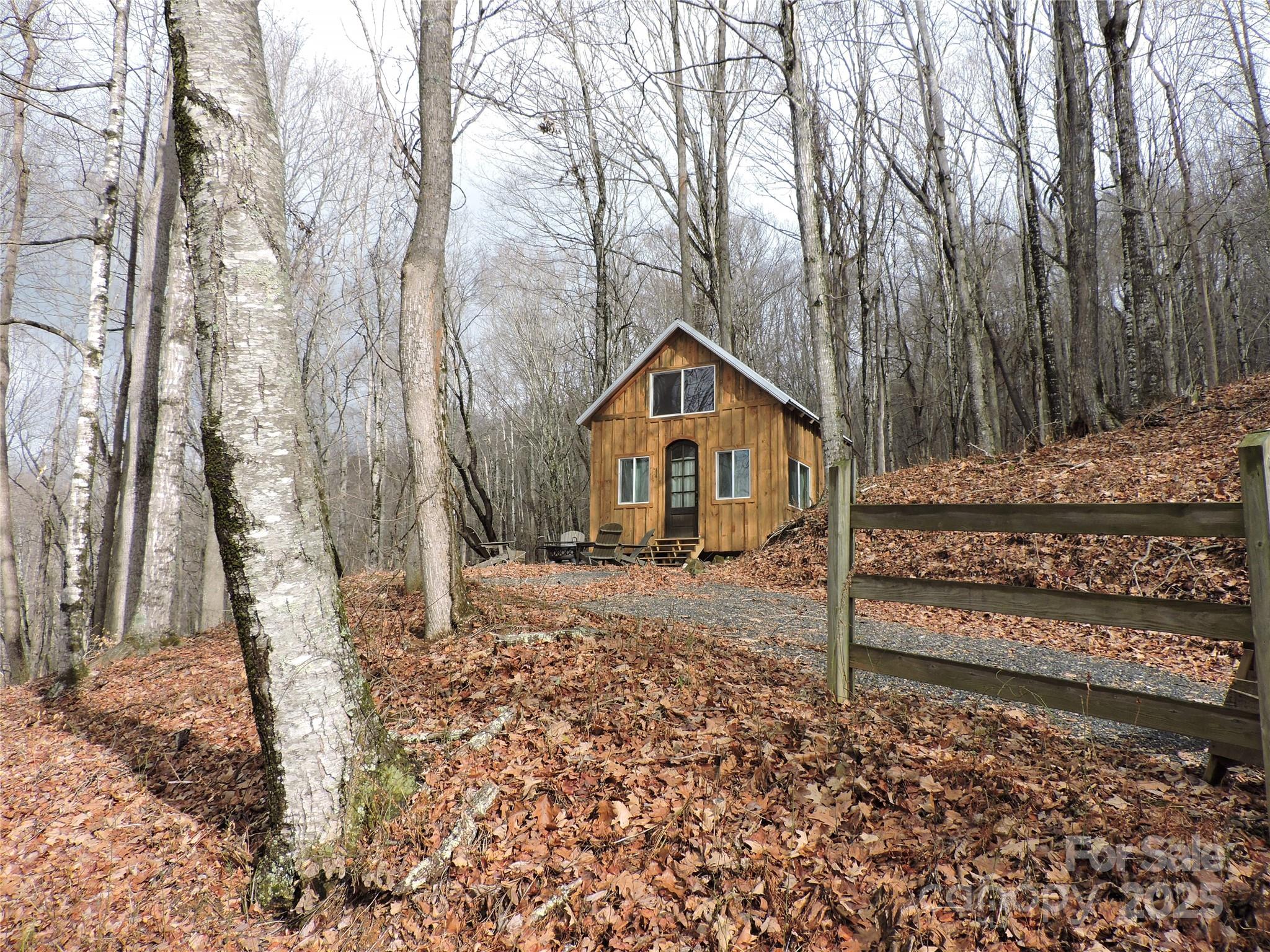 Property image 3 of 191 Bens Bend in Amber Ranches, Bakersville, NC 28705
