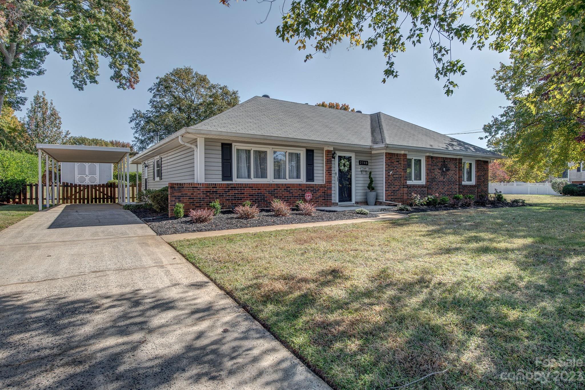 Property image 3 of 2348 Gaines Avenue in Sedgefield, Gastonia, NC 28054