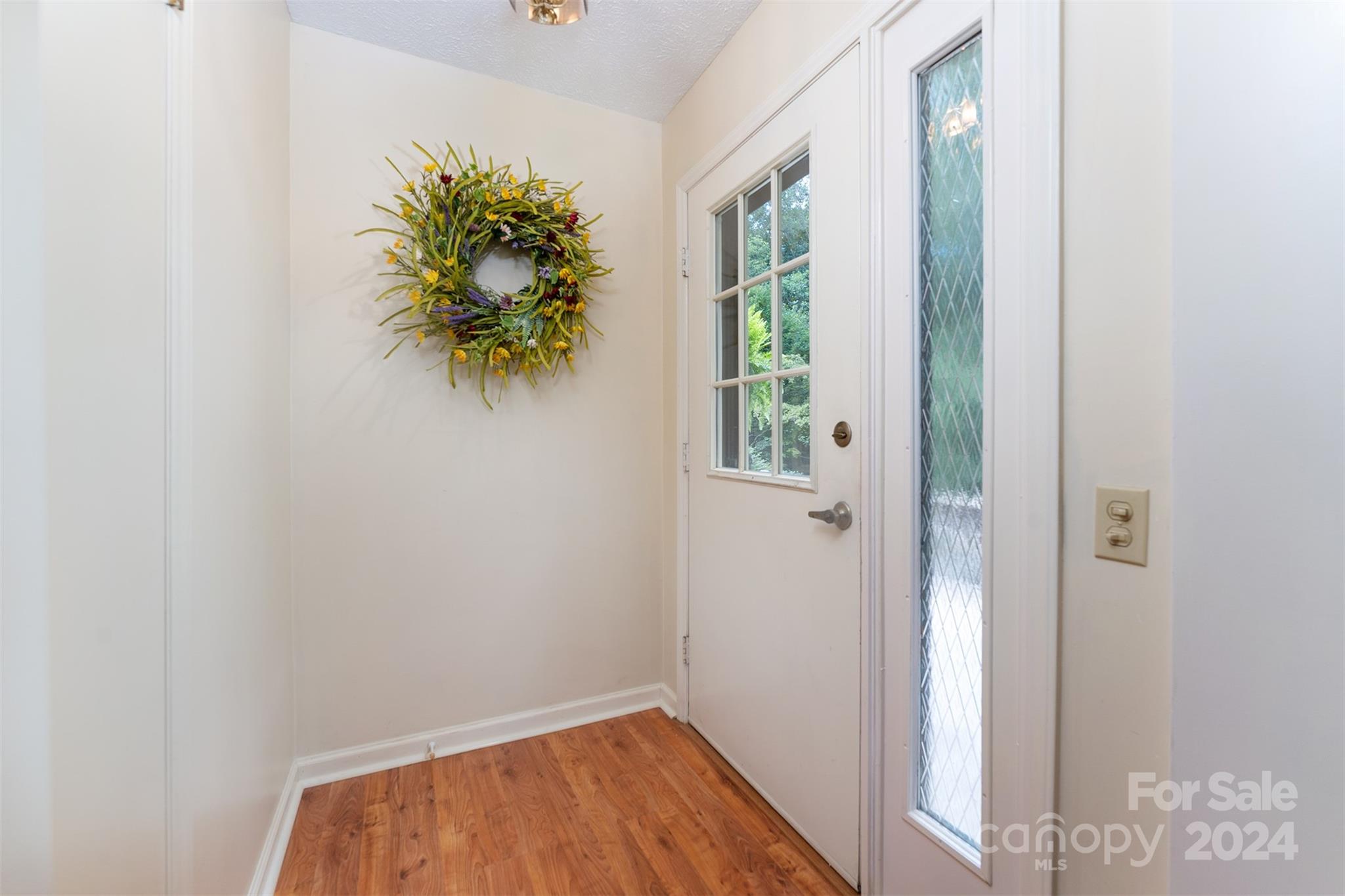 Property image 5 of 145 Larchmont Drive in Tamarac, Hendersonville, NC 28791