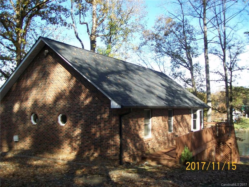 Property image 3 at 6702 Emerald Isle Drive, Sherrills Ford, NC 287673