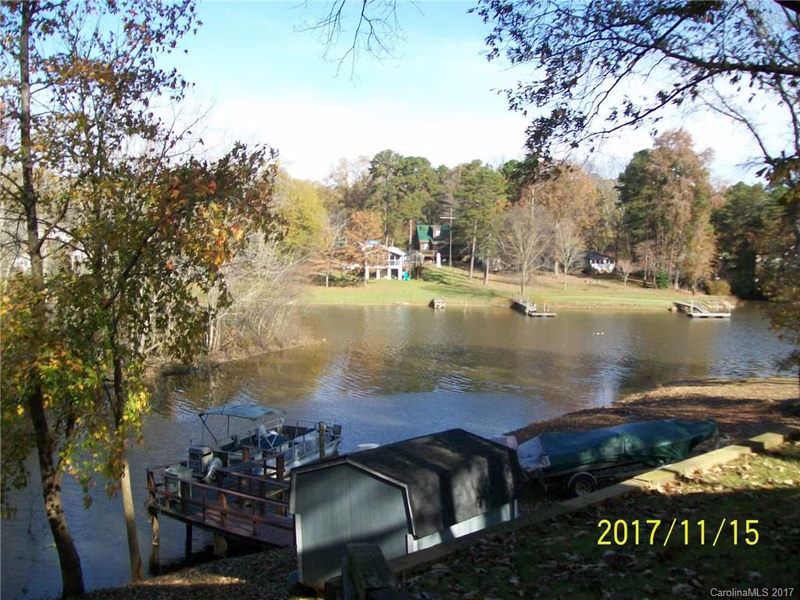 Property image 4 at 6702 Emerald Isle Drive, Sherrills Ford, NC 287673