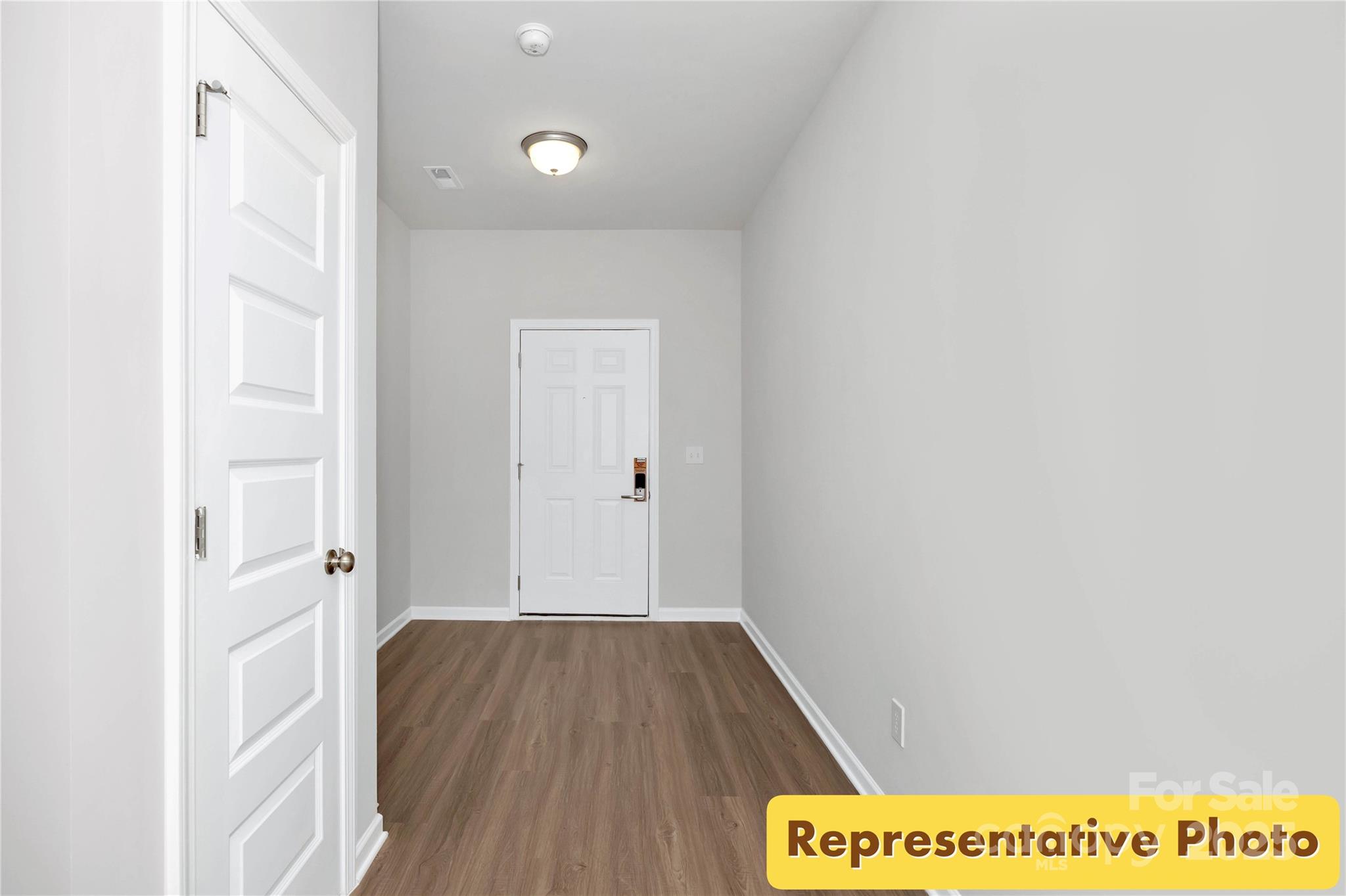 Property image 3 of 1224 Langston Lane in Country Club Village, Salisbury, NC 28144