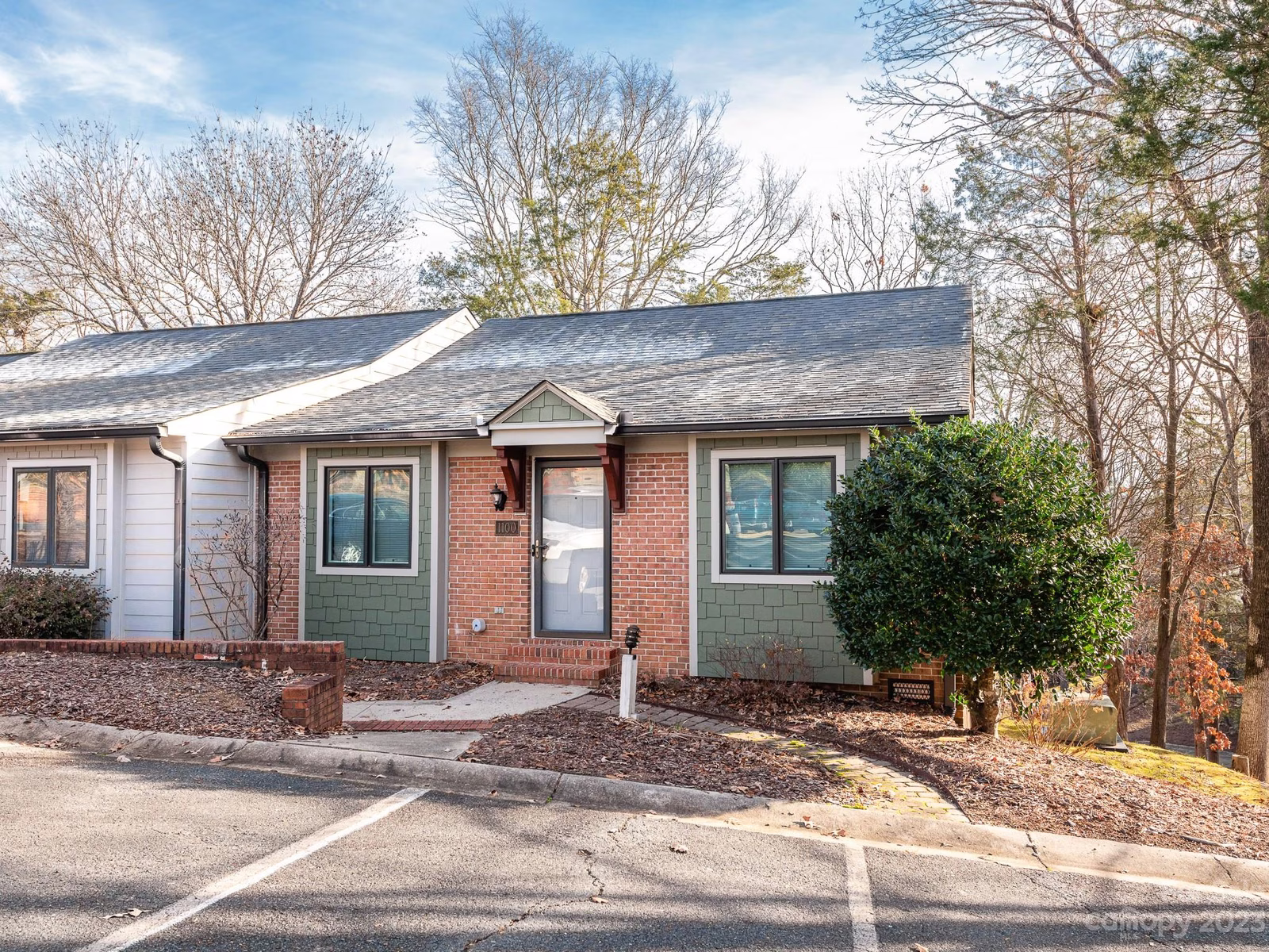 Property image 1 at 1100 Hanford Place, Concord, NC 28027