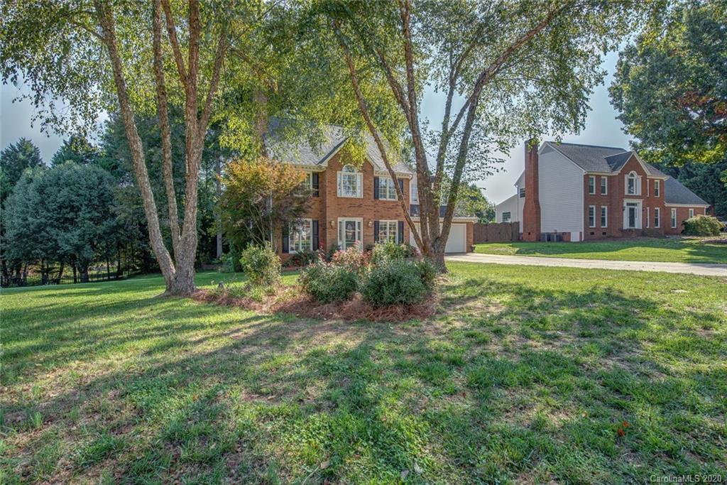 Property image 3 of 2880 Colony Woods Drive in Colony Woods, Gastonia, NC 28054