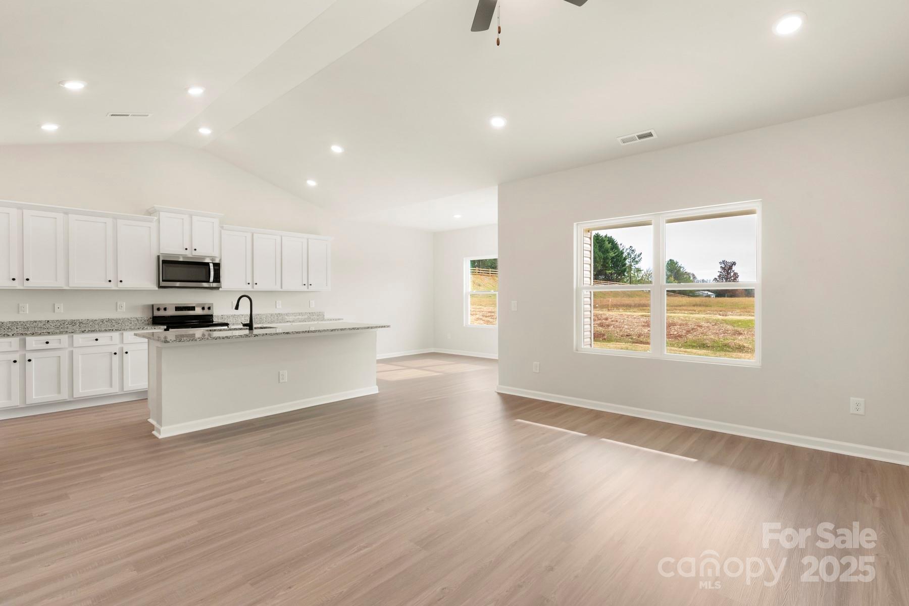 Property image 5 of 3475 Saddlebred Drive in Stagecoach Station, Gastonia, NC 28052