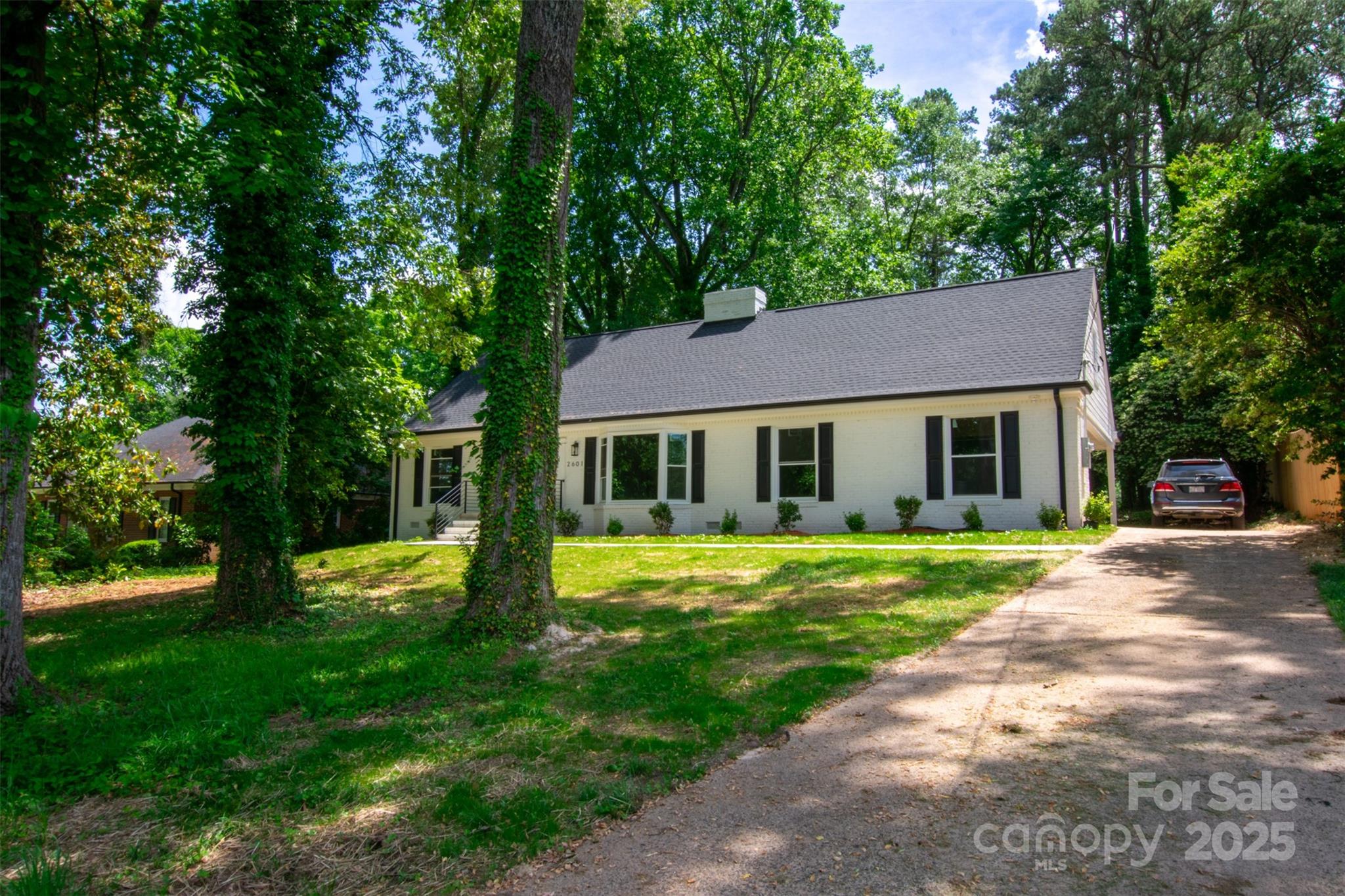 Property image 5 of 2601 Pinewood Road in Armstrong Park, Gastonia, NC 28054