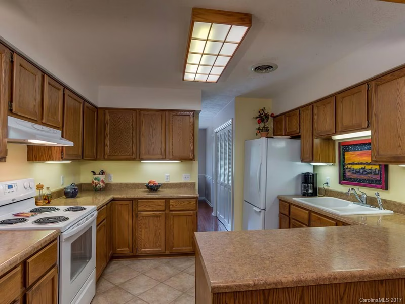 Property image 3 at 205 Juniper Lane, Hendersonville, NC 28739