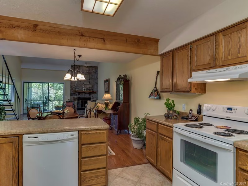Property image 4 at 205 Juniper Lane, Hendersonville, NC 28739