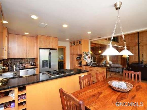 Property image 4 of 61 Indian Trail in Indian Falls Estates, Asheville, NC 28803