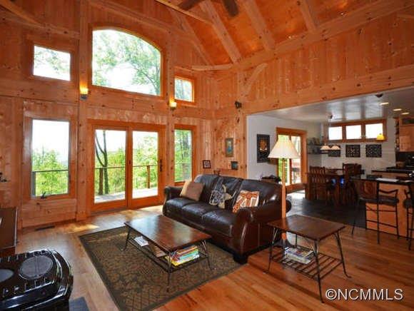 Property image 5 of 61 Indian Trail in Indian Falls Estates, Asheville, NC 28803