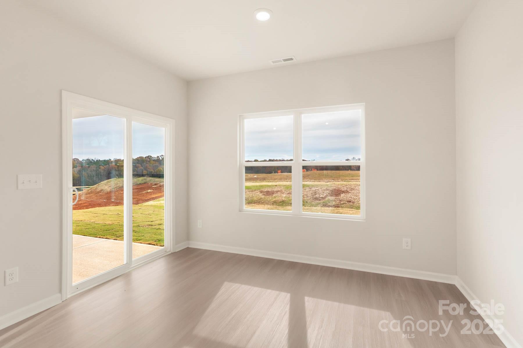 Property image 5 of 3346 Strong Box Lane in Stagecoach Station, Gastonia, NC 28052