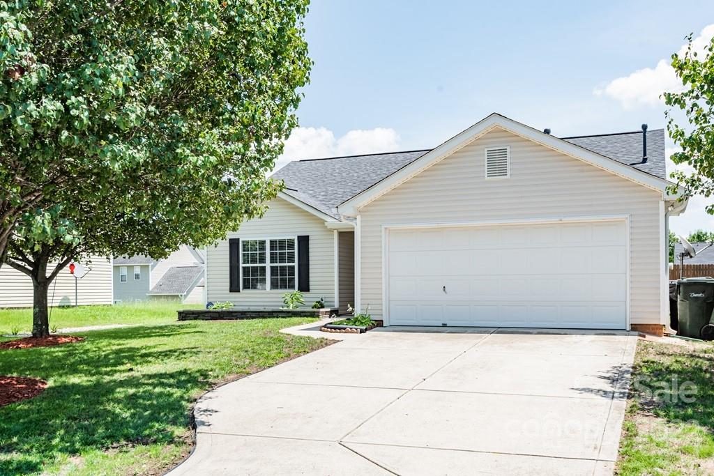 Property image 3 of 2627 Lookout Point Drive in Harbour Towne, Kannapolis, NC 28083