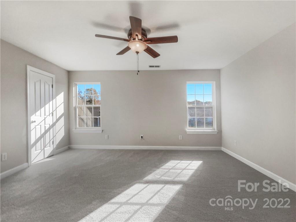 Property image 5 of 2940 Ireton Place in Brantley Woods, Kannapolis, NC 28083