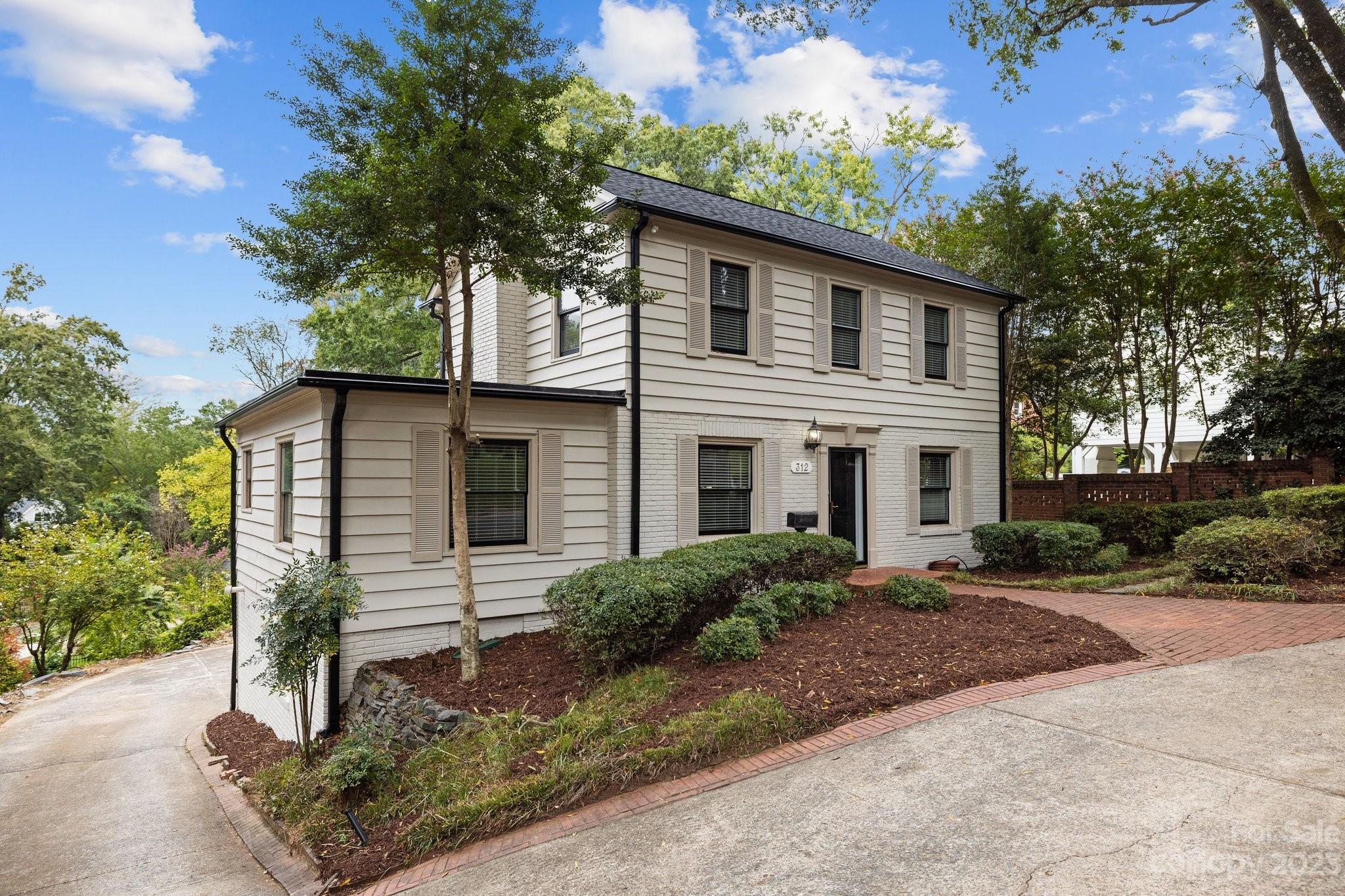 Property image 4 of 312 Brandywine Road in Myers Park Manor, Charlotte, NC 28209