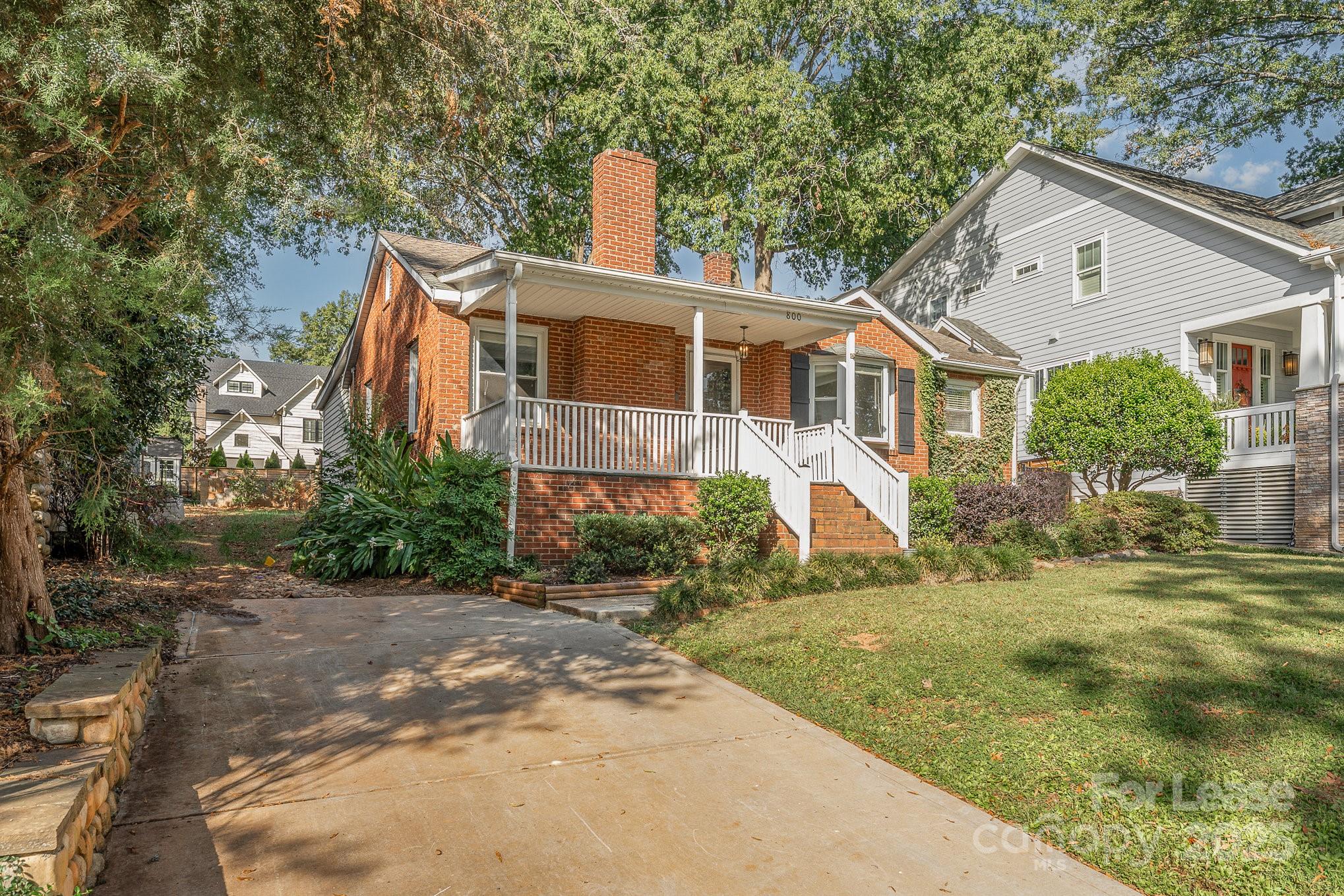 Property image 3 of 800 Mcdonald Avenue in Sunset Hills, Charlotte, NC 28203