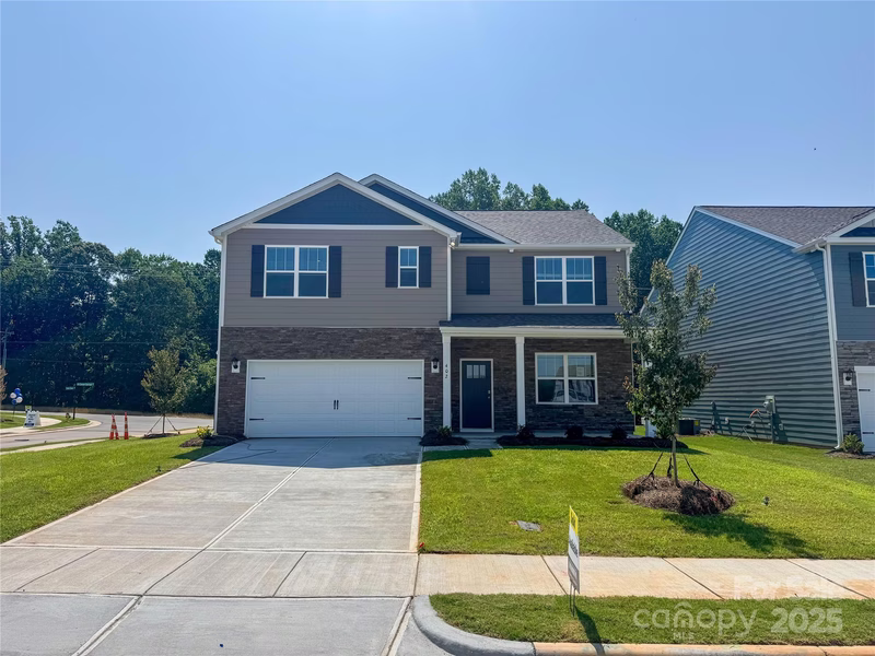 402 Janie Circle