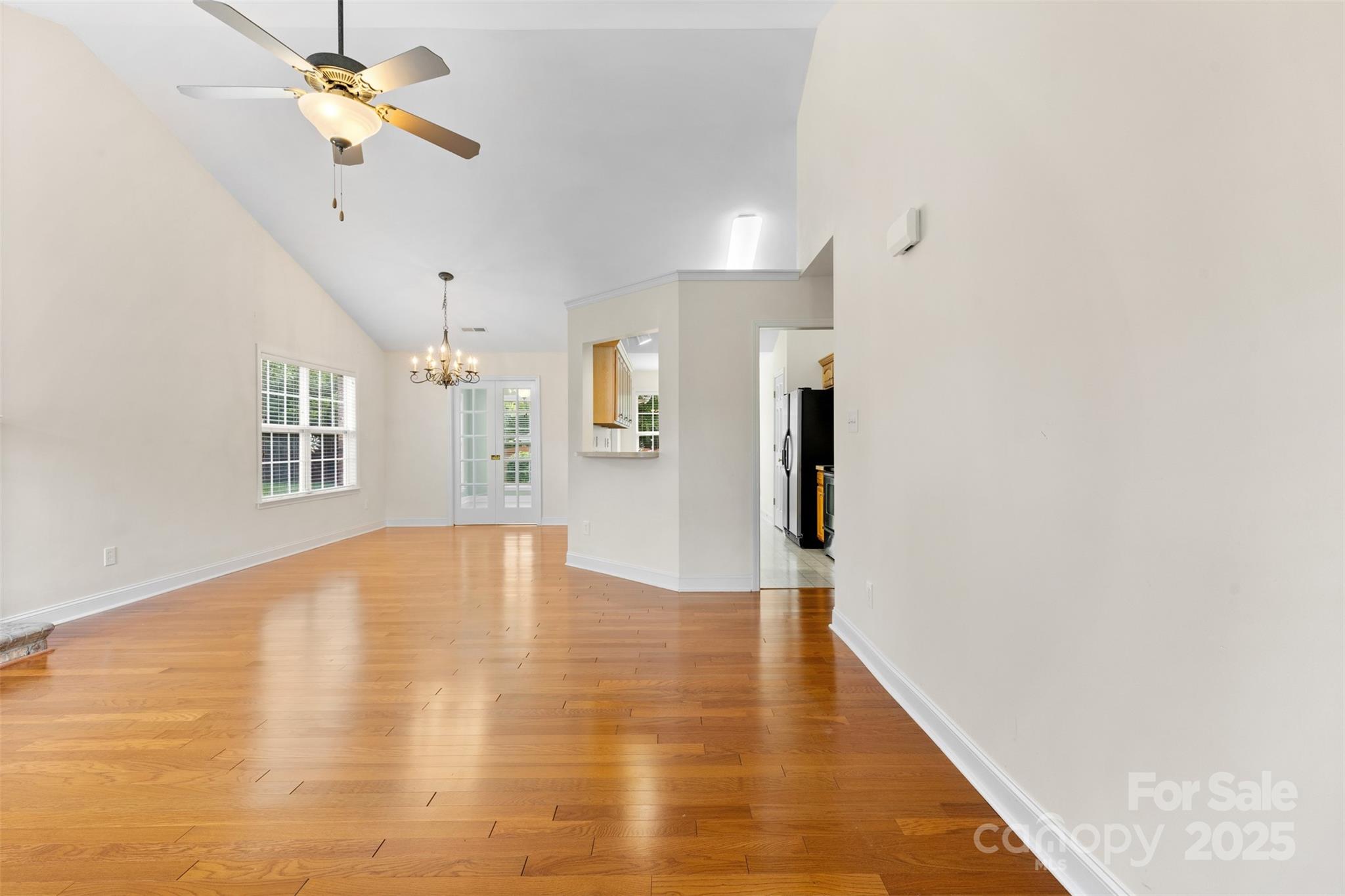 Property image 3 of 5707 Sustar Drive in Crooked Creek Estates, Monroe, NC 28110