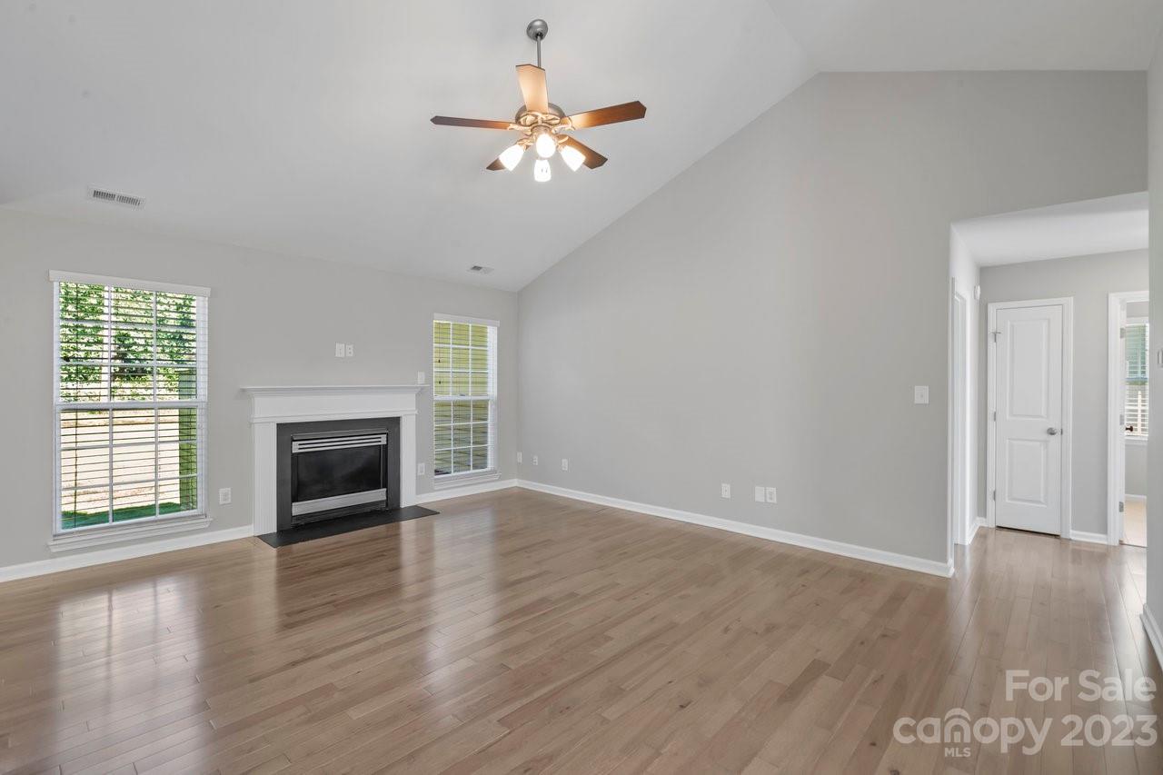 Property image 5 of 6127 Colchester Lane in Buckingham, Matthews, NC 28104