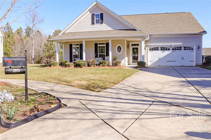 3018 Robusta Court