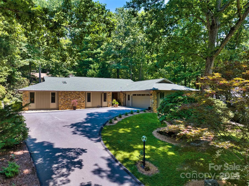 23 Indigo Way