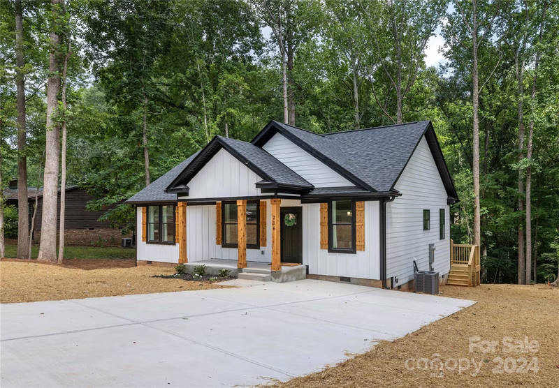 Property image 3 at 216 Briar Creek Road, Gastonia, NC 28056
