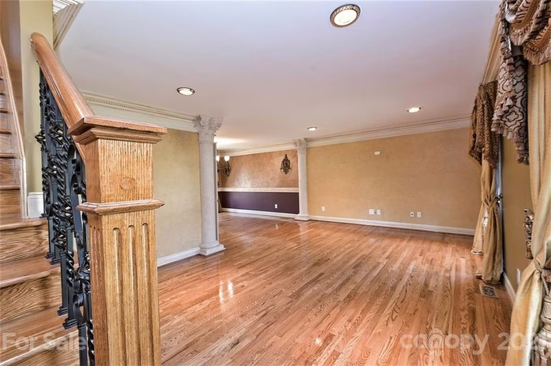 Property image 5 at 4000 Waterford Drive, Charlotte, NC 28226