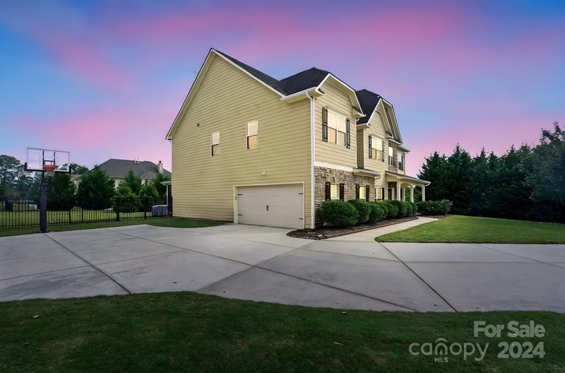 Property image 4 at 5601 Ballenger Court, Waxhaw, NC 28173