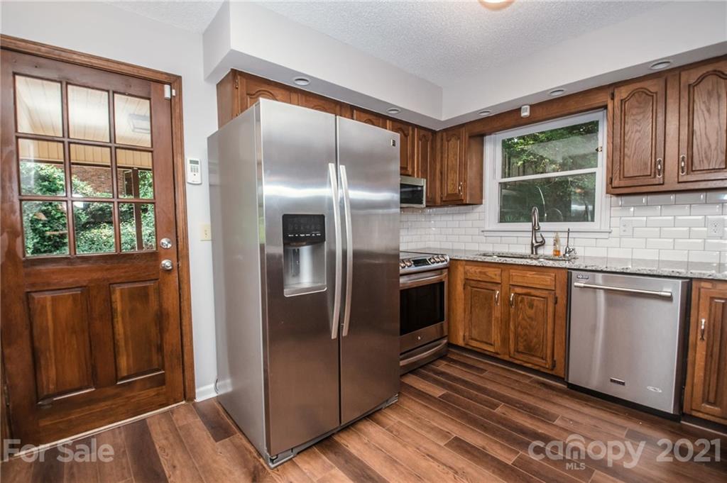 Property image 3 of 114 Larch Road in Westcliffe, Salisbury, NC 28147