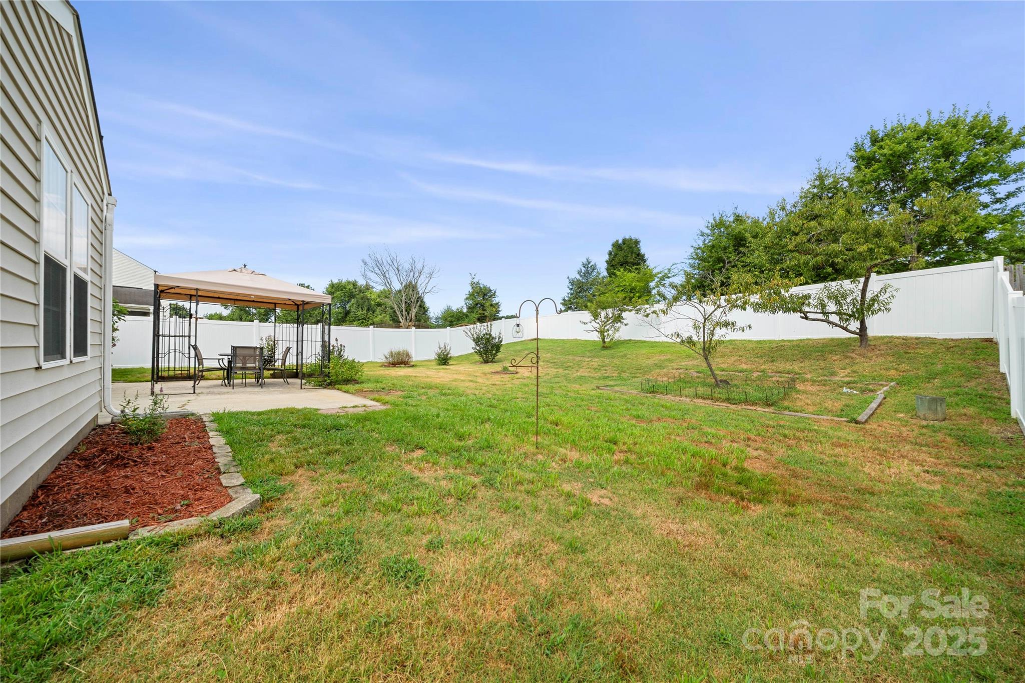 Property image 2 of 2008 Astoria Drive in Meriwether, Monroe, NC 28110