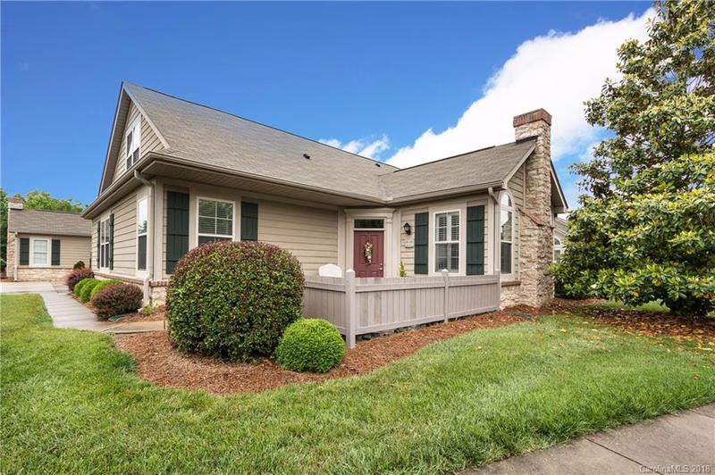 2255 Coltsview Lane