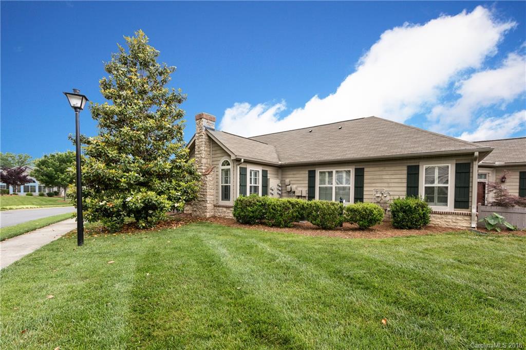 Property image 3 of 2255 Coltsview Lane in Polo Club At Weddington, Matthews, NC 28105