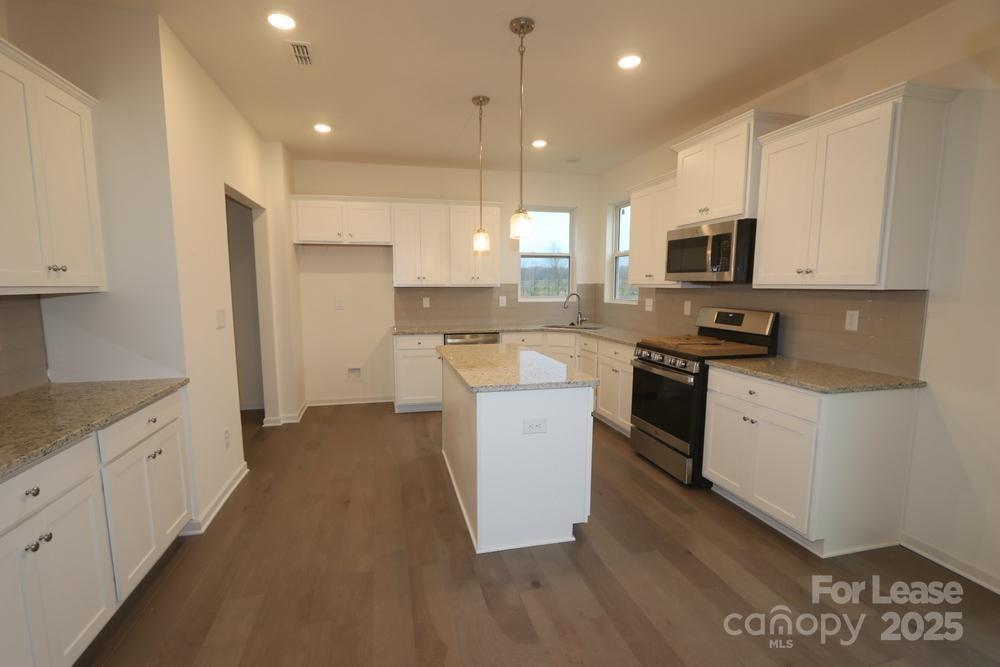 Property image 4 of 1519 Felthorpe Way in Stallings Brook, Indian Trail, NC 28079