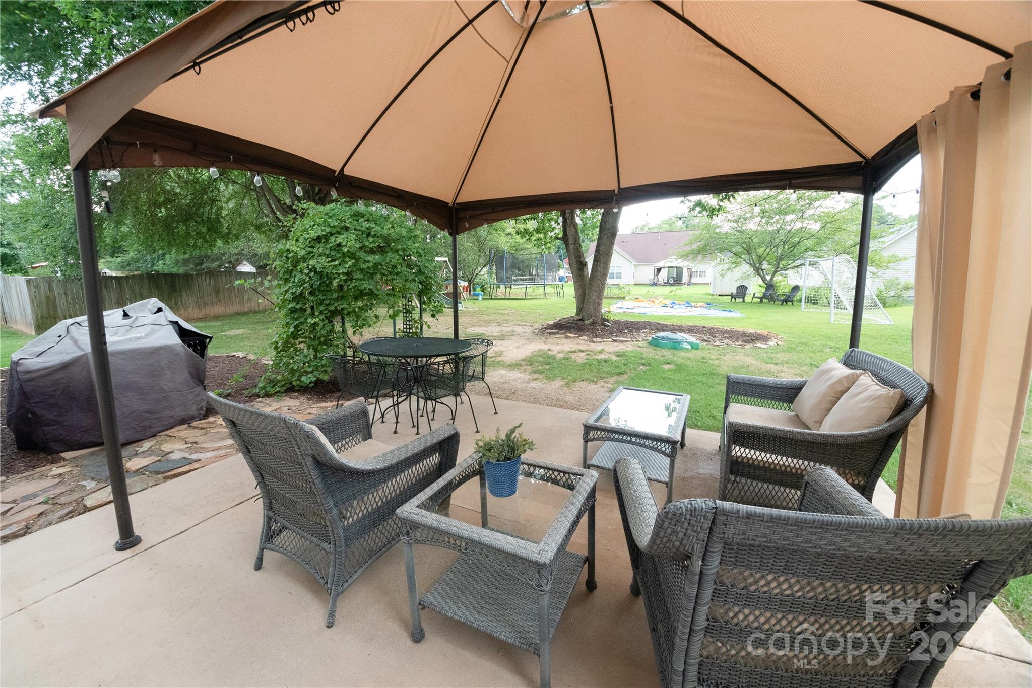 Property image 4 of 3120 Leicester Drive in Buckingham, Matthews, NC 28104