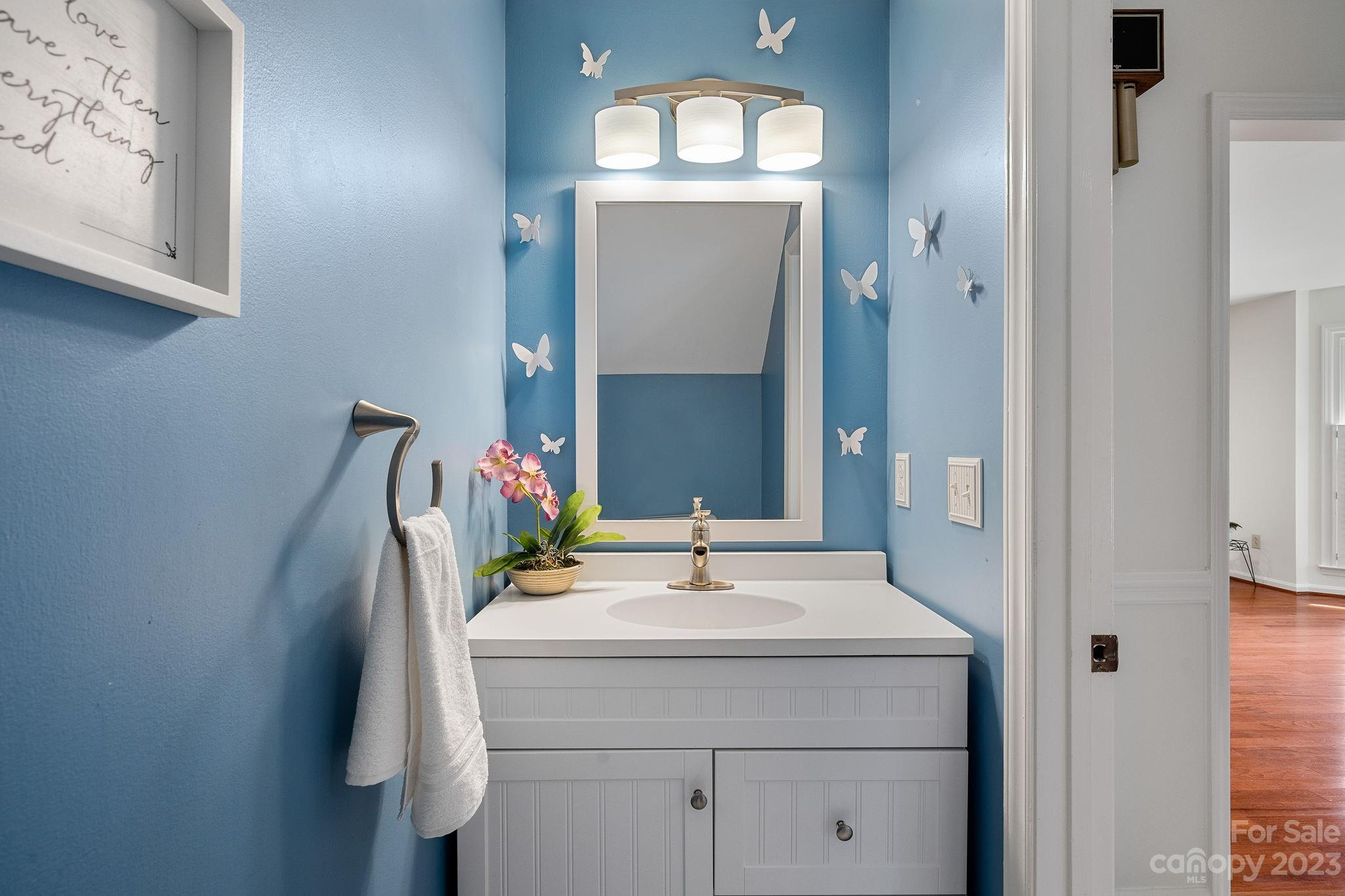 Property image 5 of 15131 Chewtonglen Lane in Wynfield, Huntersville, NC 28078