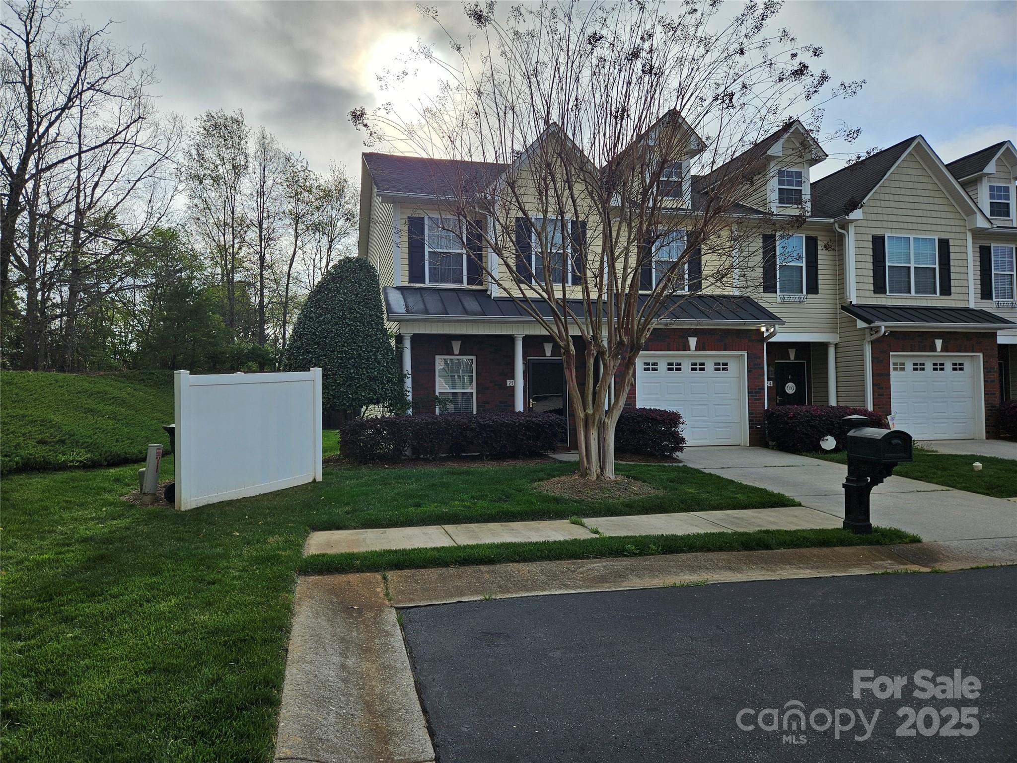 Property image 2 of 2026 Talbot Lane in Braxton Gate Townhomes, Hickory, NC 28602