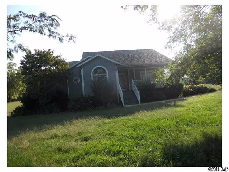 2807 Valley Farm Road