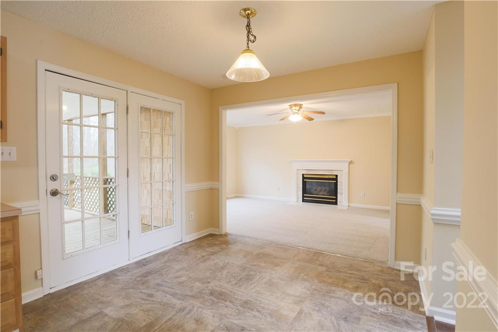 Property image 4 of 7833 Pence Pond Lane in Pence Pond, Charlotte, NC 28227