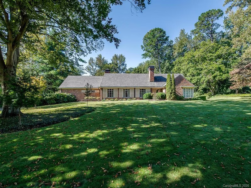 Property image 3 at 2412 Cloister Drive, Charlotte, NC 28211