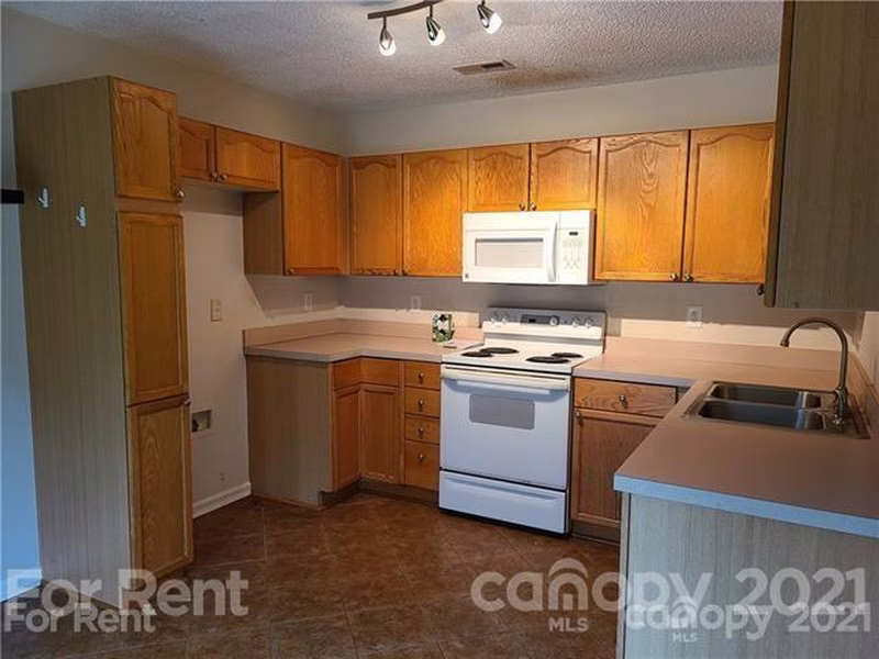 Property image 5 at 2307 Ivy Run Drive, Indian Trail, NC 28079
