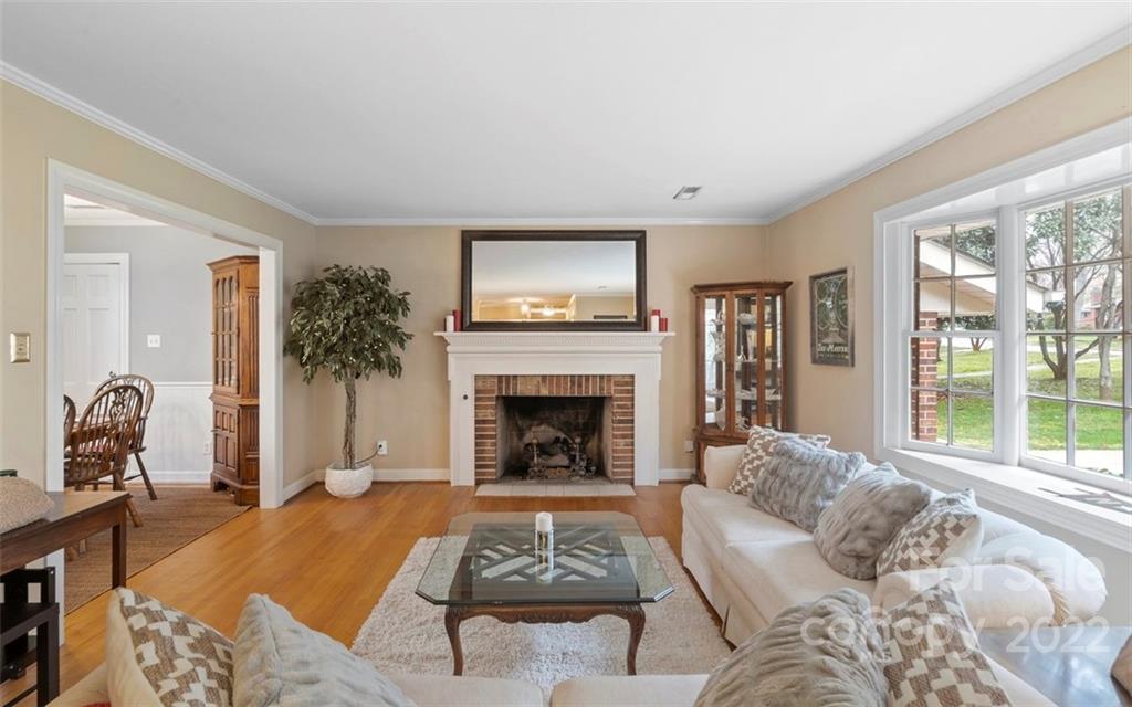 Property image 4 of 1408 E Colonial Drive in Milford Hills, Salisbury, NC 28144