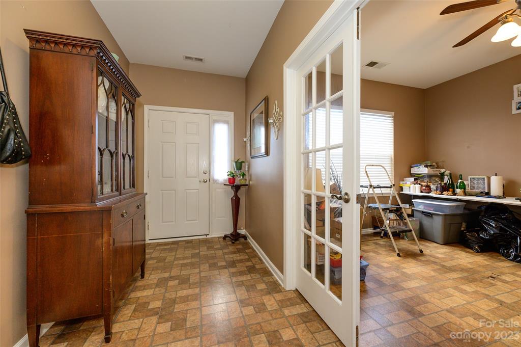 Property image 3 of 400 Courtland Court in Manchester Place, Kannapolis, NC 28081