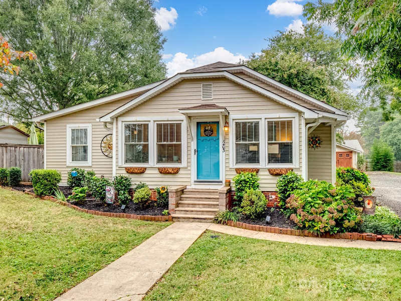 Property image 2 at 203 Coley Street, Kannapolis, NC 28083