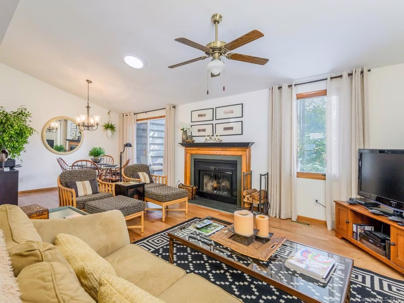 Property image 2 at 75 Hollybrook Drive, Asheville, NC 28803