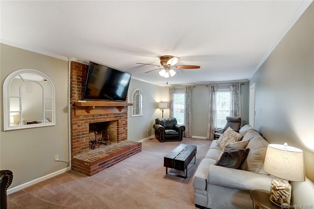 Property image 4 of 2840 Ridgehaven Court in Colony Woods, Gastonia, NC 28054