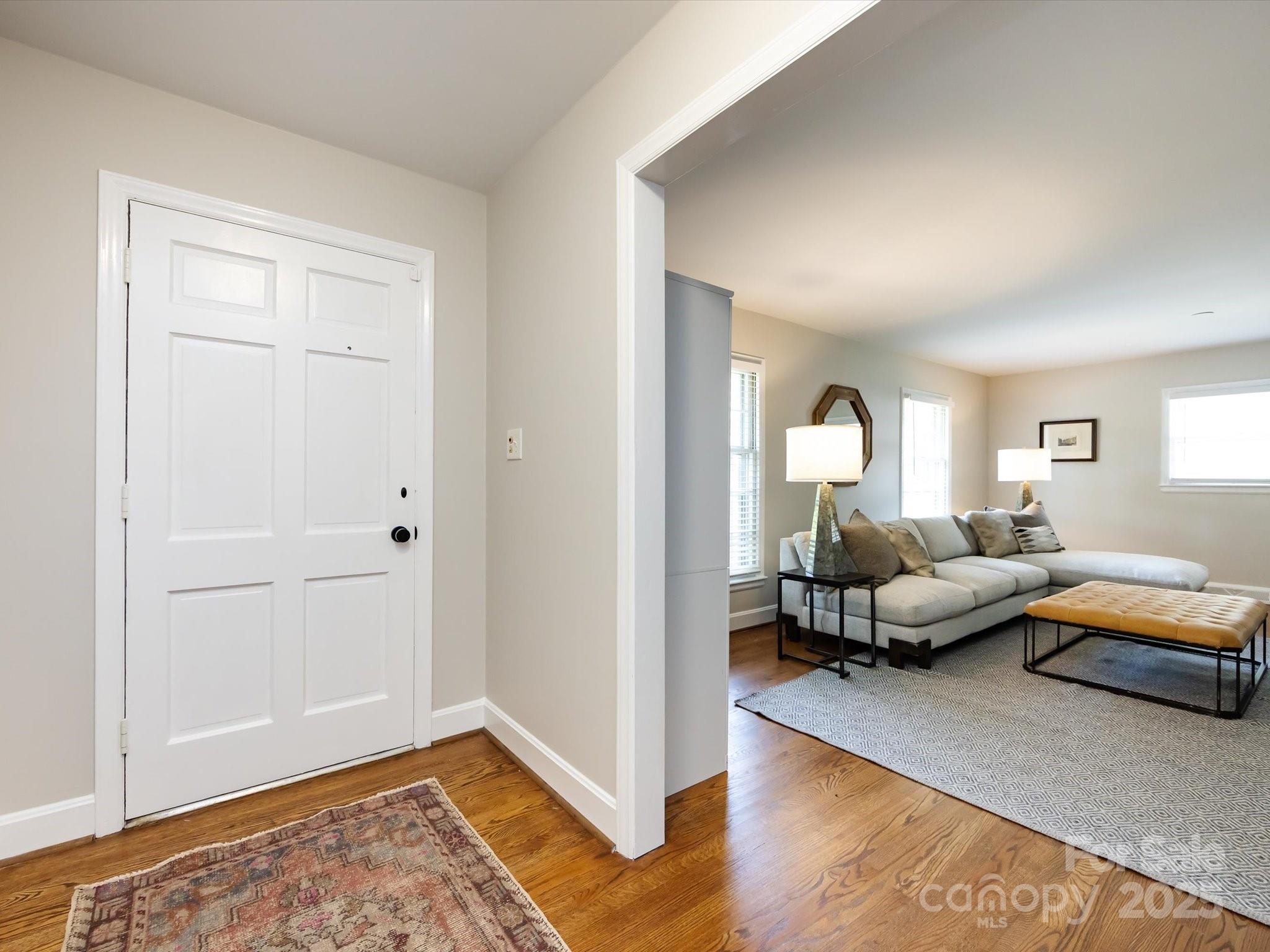 Property image 5 of 6922 Woodstock Drive in Starmount, Charlotte, NC 28210
